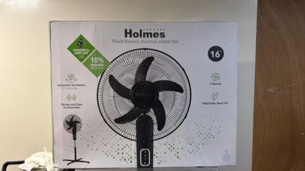 Holmes bladebreeze manual stand fan