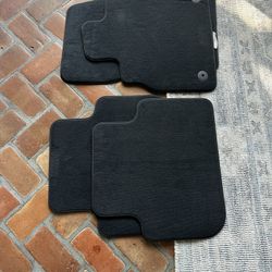 Audi Q3 Black Carpet 4pc 