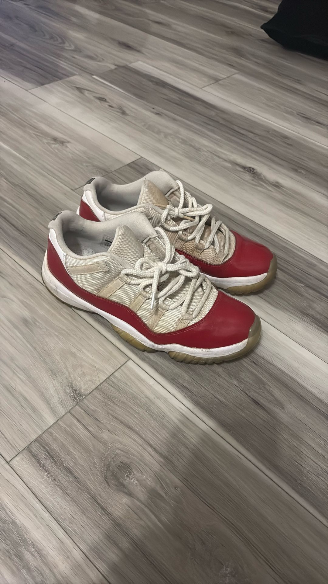 Jordan Cherry 11’s (Size: 11.5)