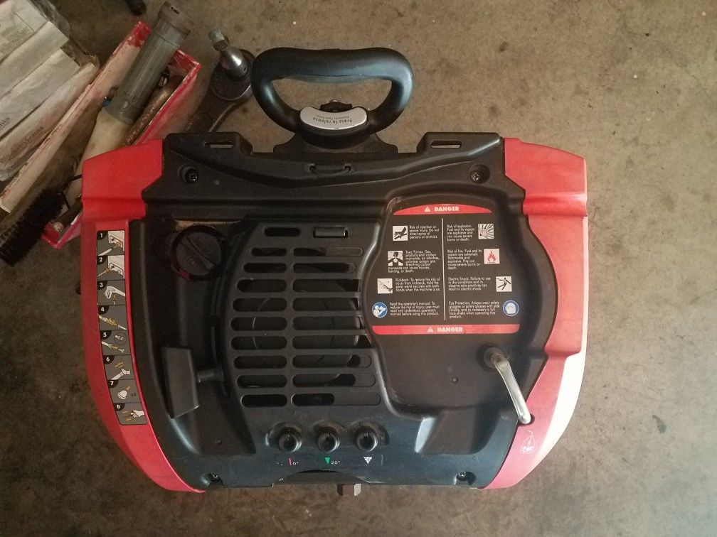 Husky Gas Pressure Washer Q45 Series 2200 PSI 2.0 GPM for Sale in San
