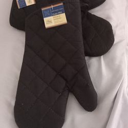 Home Collection Oven Mitts Solid Black Brand New