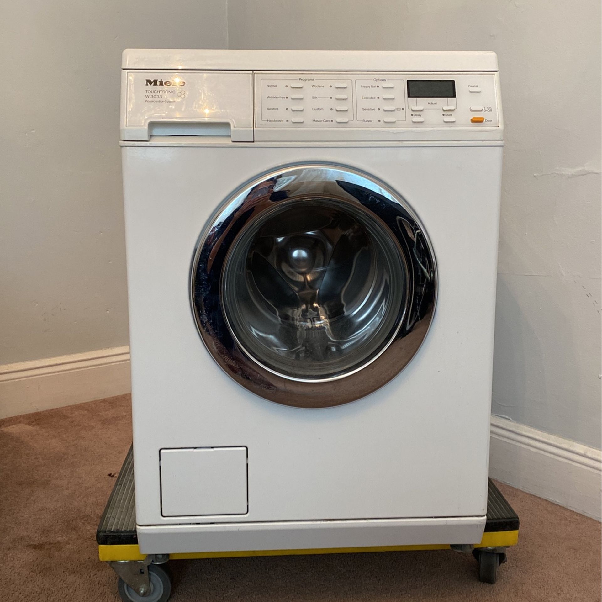 Miele Touchtronic W3033 Watercontrol-System Washer Machine