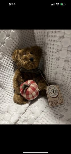 Jonathon Applesmith Boyd’s Bear