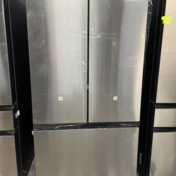 Samsung Bespoke French Door Refrigerator With Beverage Center