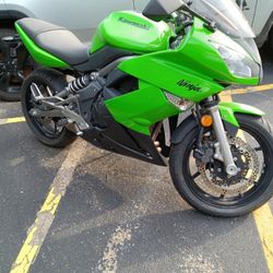 650/2008 Ninja 