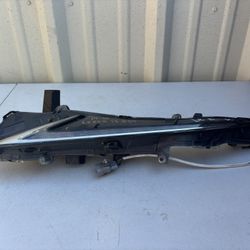 2014-2016 Lexus is250 Daytime Running Light Assembly Driverside