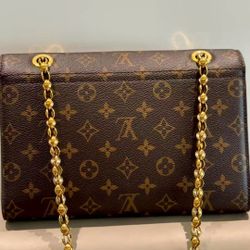 Louis Vuitton Victoire