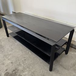 TechCraft HBL52 52-Inch Wide TV Stand Entertainment Center - Black Very Good Condition 