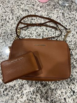 Michael Kors crossbody bag and wallet