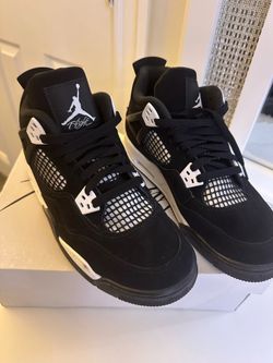 Jordan 4s