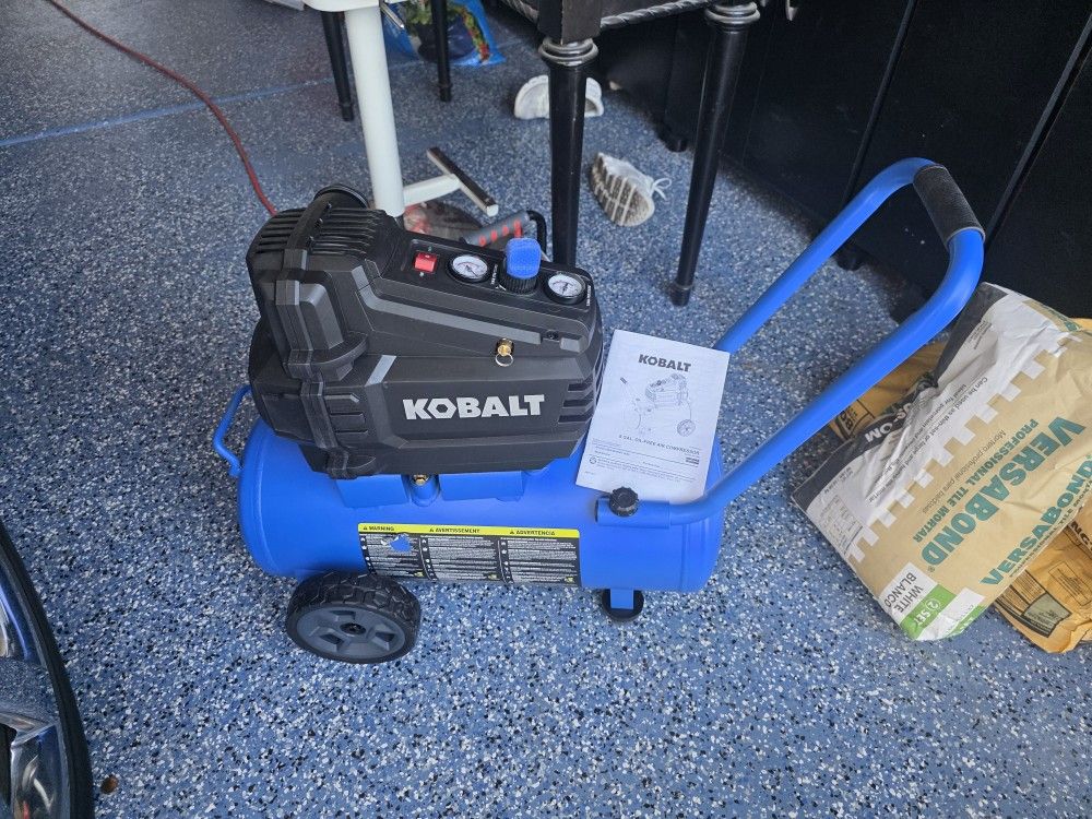 Kobalt 8gal Air Compressor