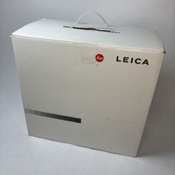Leica Pradovit P150 35mm Slide Projector