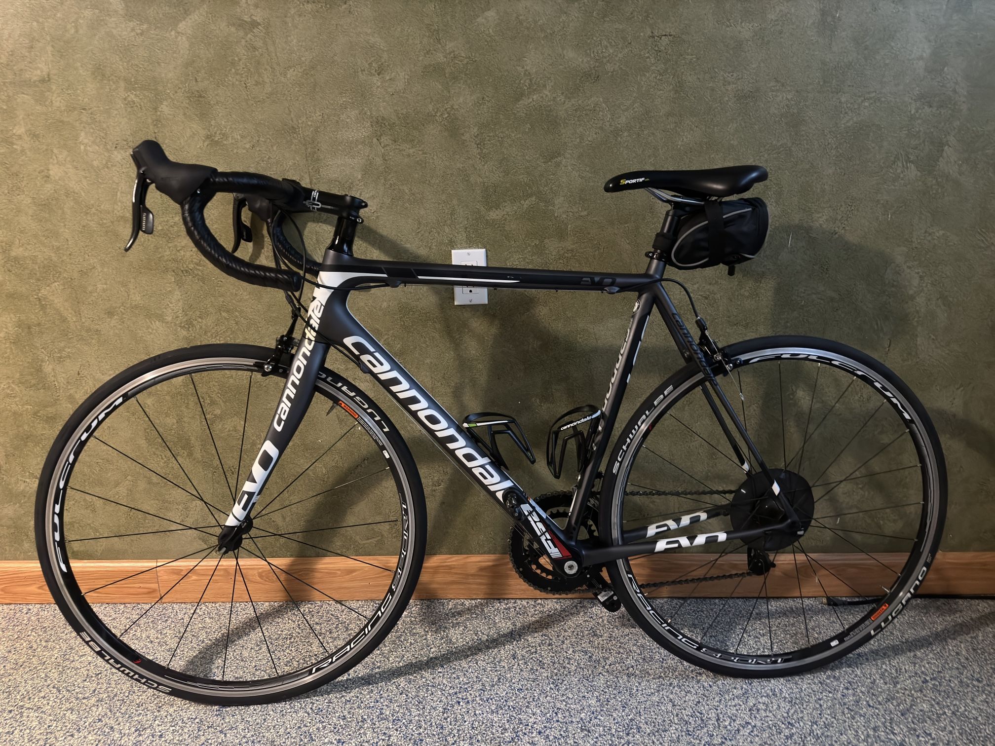 Cannondale Super Six Evo Speed Bike