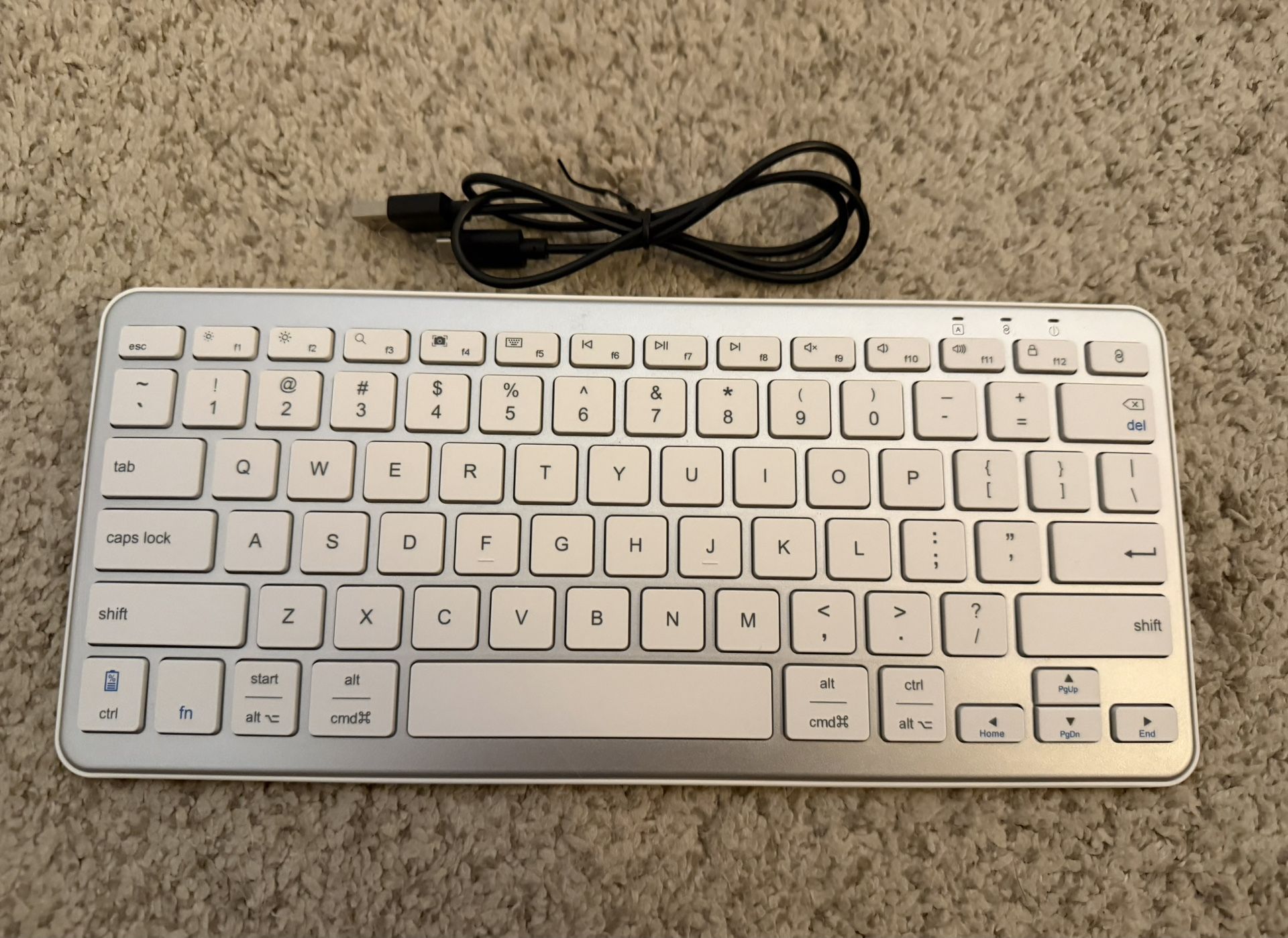 White Silver Wireless Computer Keyboard