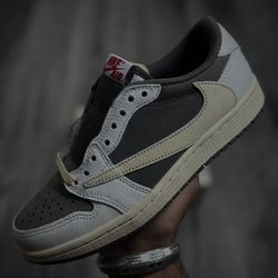 Jordan 1 Low OG SP ‘Travis Scott Reverse Mocha’