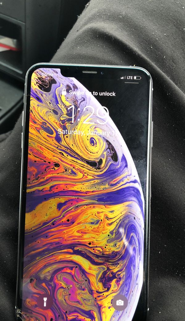 Iphone 10 XS Max for Sale in Charlotte, NC - OfferUp