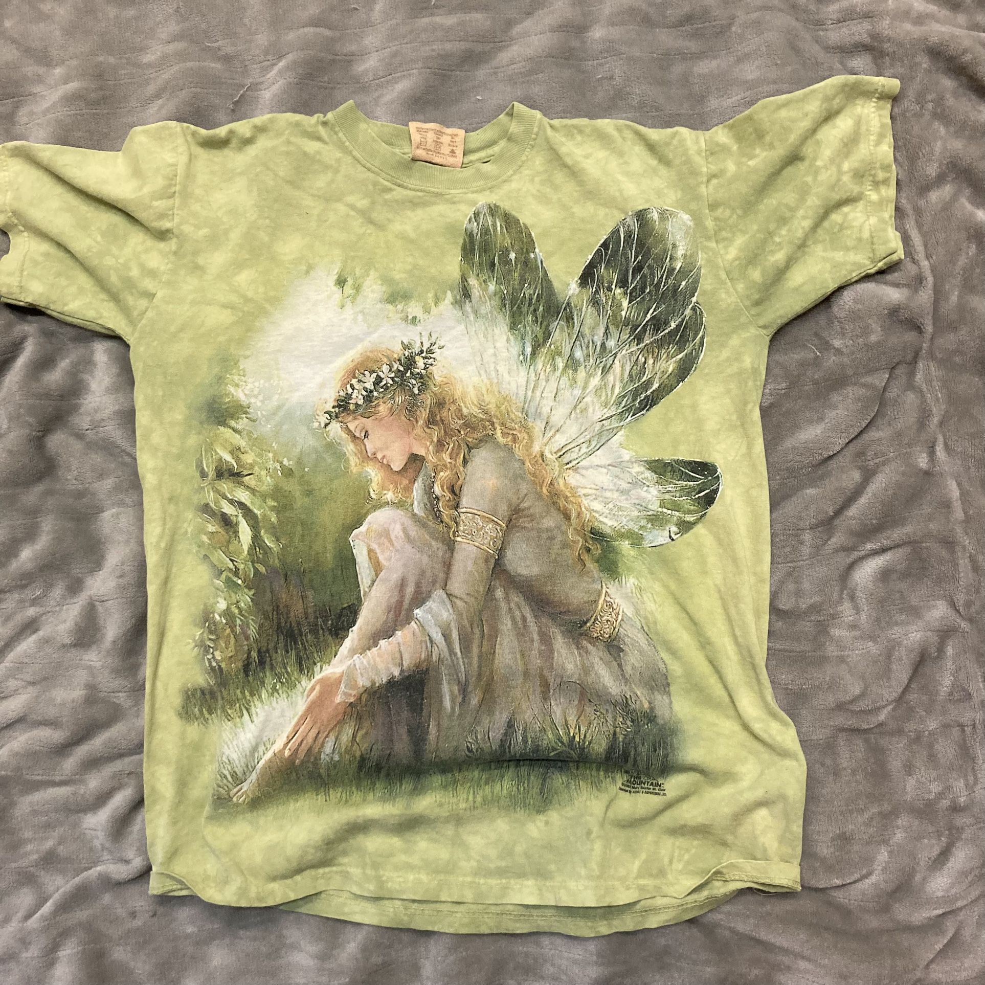 The Mountain 2002 Fairy T-Shirt Men’s Size Medium