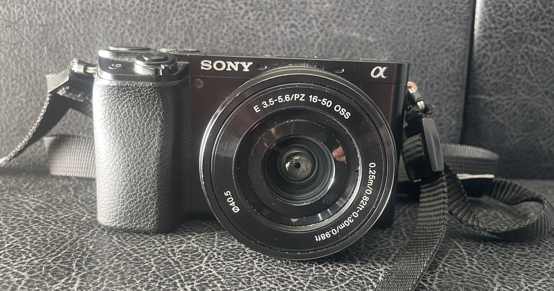 Sony 6100