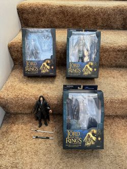 Diamond Select “Lord Of The Rings”figures (no Baf)