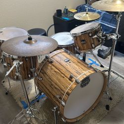 Mapex Drum Set