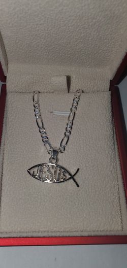 Cadena de plata de 24"pulgadas 925 con dije de Nombre JESUS