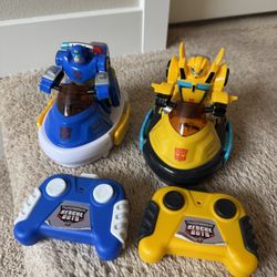 Transformers: Rescue Bots Bumblebee vs. Chase Bumper Car RC Vehicle 2-Pack