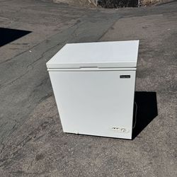 Household Deep Chest Freezer Delivery Available