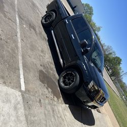 2008 Nissan Titan 189 millas rebuilt Texas title $$$3700 cash