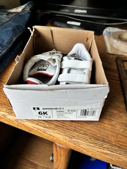Toddler Hello Kitty Adidas Superstar