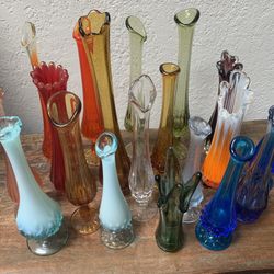 Swing vases Lot of 19