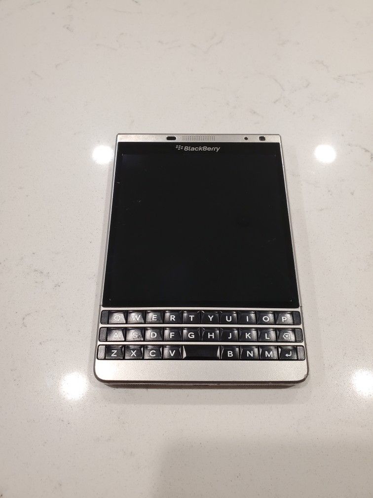Blackberry Passport Silver Edition Unlocked