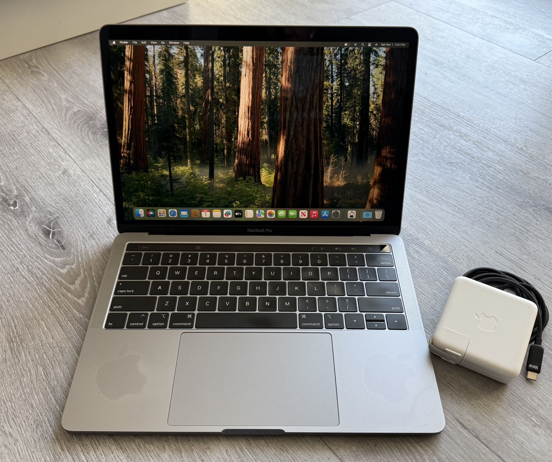 MacBook Pro 13”, 2019 Model, 2.4Ghz, i5/16GB/512GB Drive, Excellent Condition For $280 Firm
