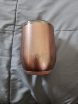 NWT Swig Life shimmer rose gold stainless steel stemless wine cup 12oz