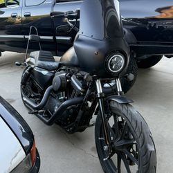 2017 Harley davidson Iron 883