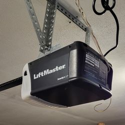 Liftmaster Security 2.0  Garage Door System