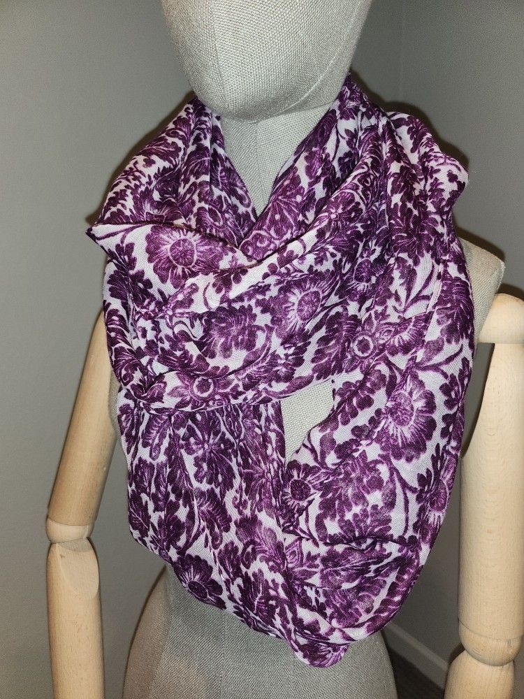 Variety of Lightweight Loop/Infinity Scarves