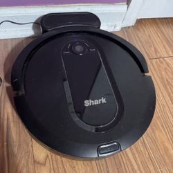 Shark EZ Vacuum 