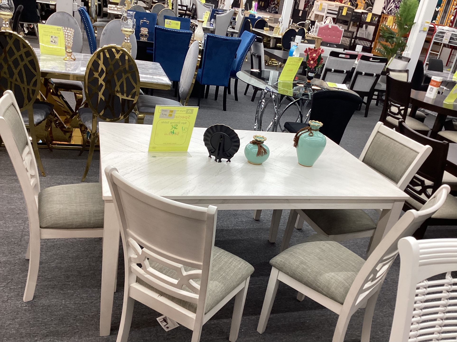 6pc Dinning Table Set $599.99