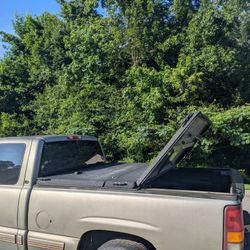 Diamond Back Truck Bed Cover 