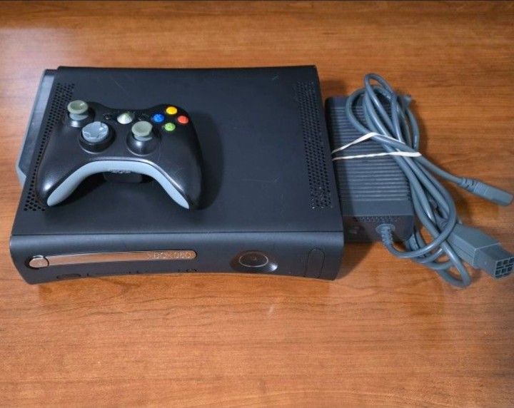 Xbox 360 Elite 250GB