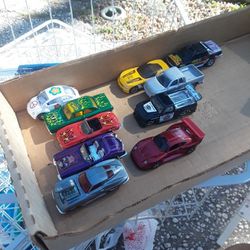 10 Miniature Toy Cars