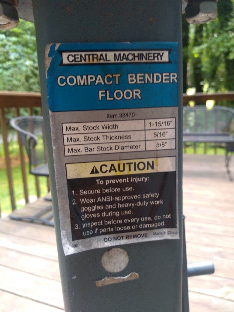 Compact Metal Bender Floor Mount
