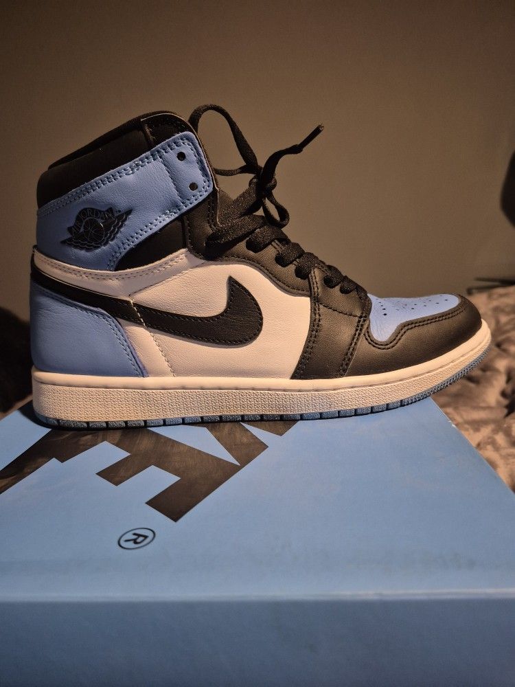 Jordan 1 Unc