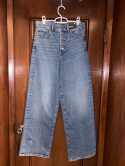 Express Jeans, Wide Leg Super High Rise (size 8R)