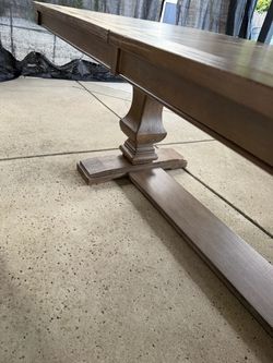 Dinning table