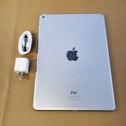 Apple Ipad Air 2 - WIFI - Like NEW 