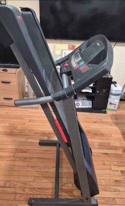 Weslo Cadence G 5.9i Smart Folding Treadmill