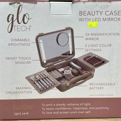 GloTech Beauty Case with LED Mirror