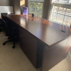 Executive L Shape Desk With Hutch 