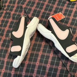 Youth Girls Nike Sandals 